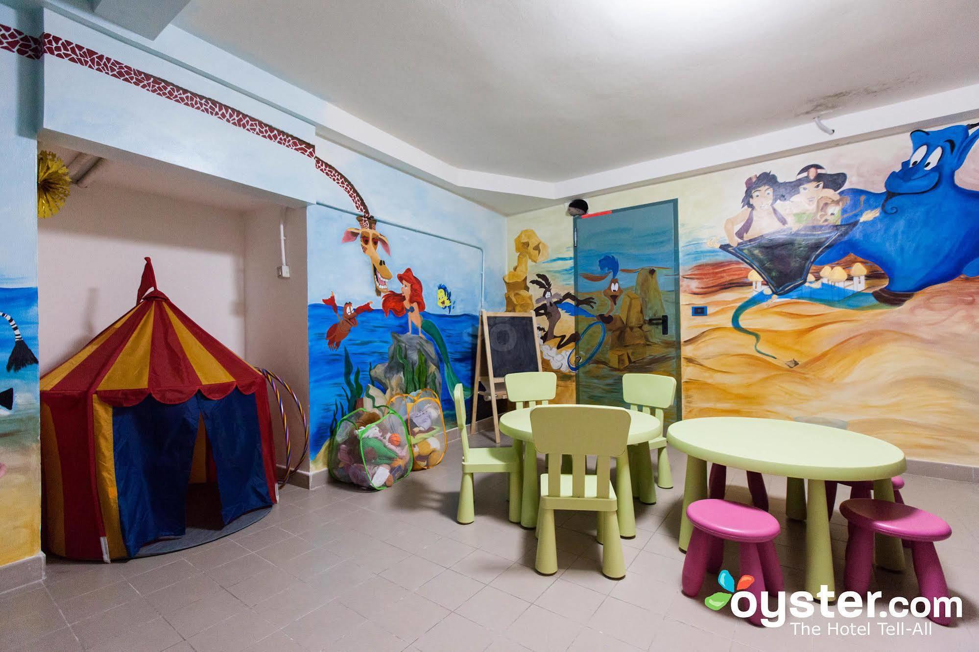 Hotel Marina Розето дели Абруци Екстериор снимка